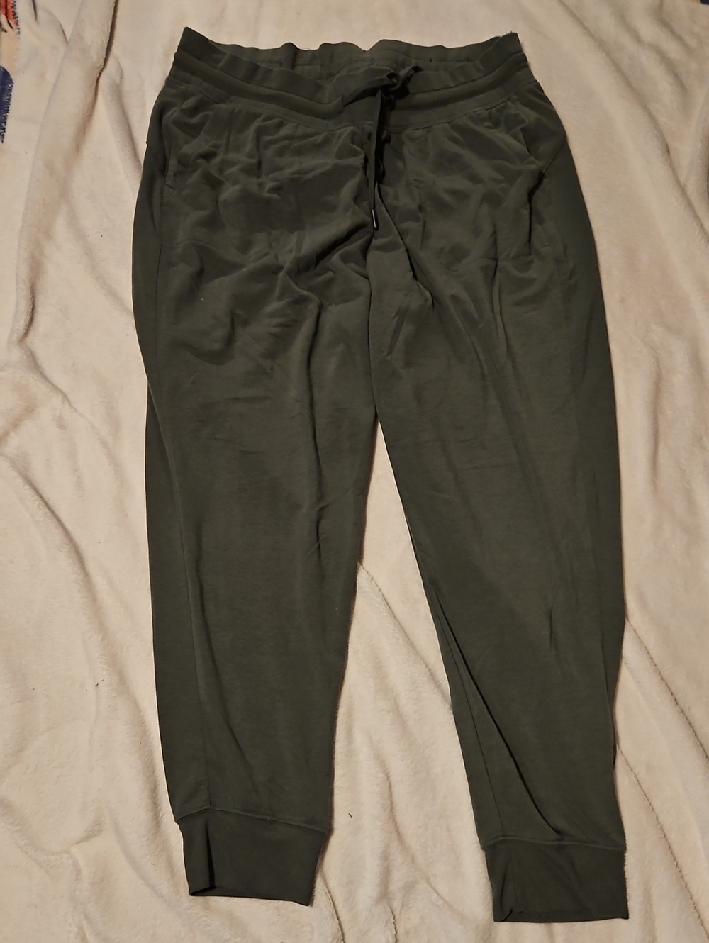 tek gear Olive Green Drawstring Jogger Pants